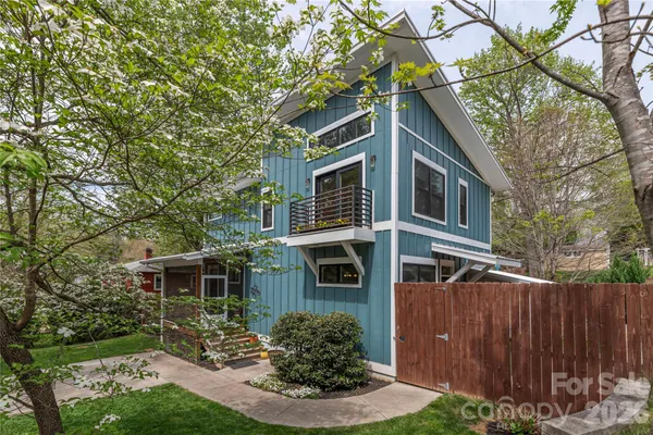 $525,000 | 135 Salola Street, Asheville, NC 28806