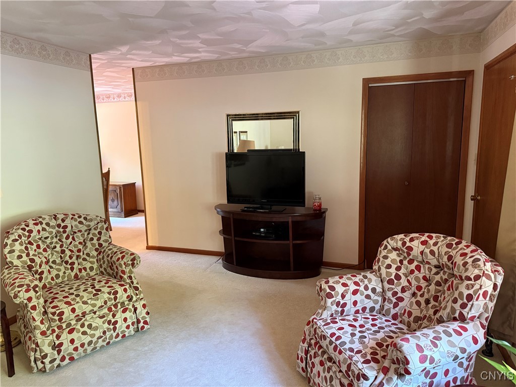 10340 Ridgecrest Road Marcy, NY 13502 - Photo 11 of 24