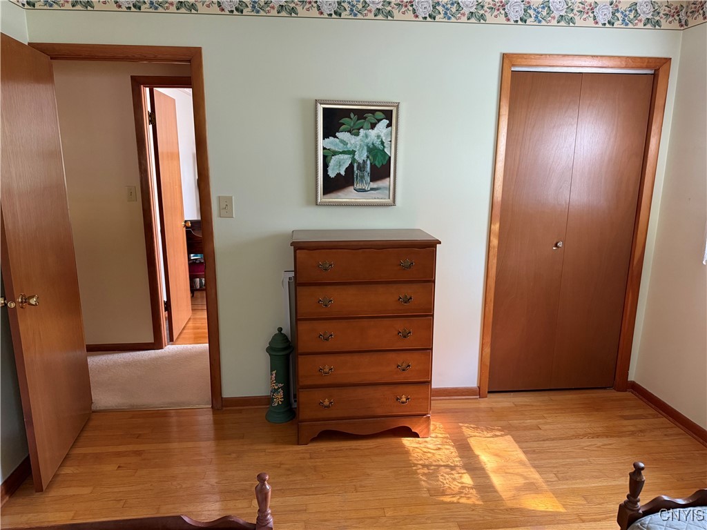 10340 Ridgecrest Road Marcy, NY 13502 - Photo 13 of 24 Nice hardwoods