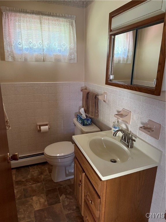 10340 Ridgecrest Road Marcy, NY 13502 - Photo 8 of 24 Half bath between kitchen & garage