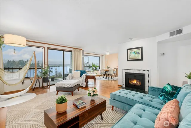 $379,990 | 900 East Bay Drive Northeast, Unit A203, Olympia, WA 98506