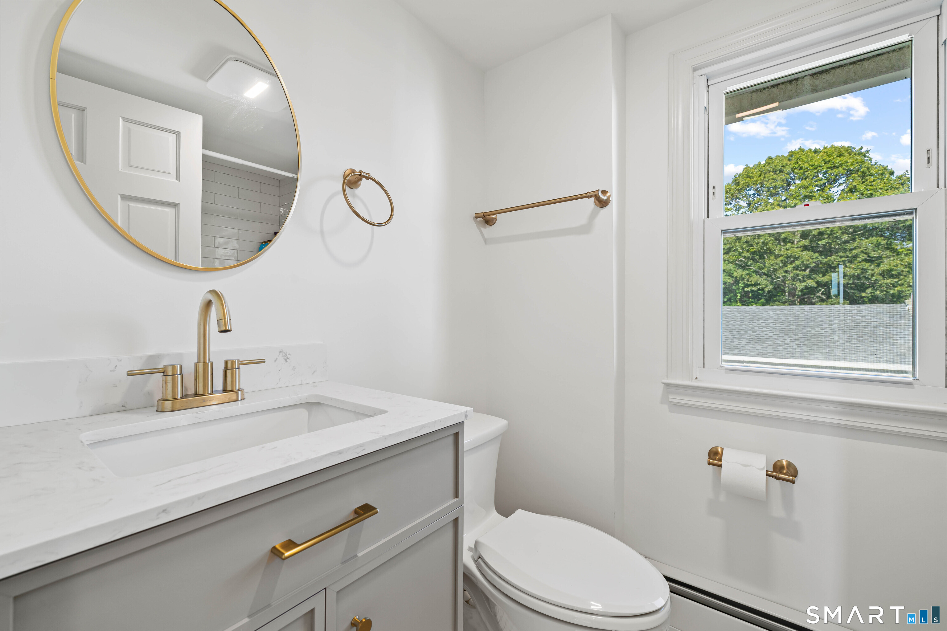 144 Shore Road Clinton, CT 06413 - Photo 29 of 37