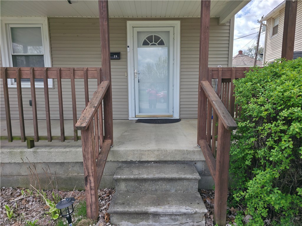 1425 Crescent Road Southwest Canton, OH 44710 - Photo 34 of 35