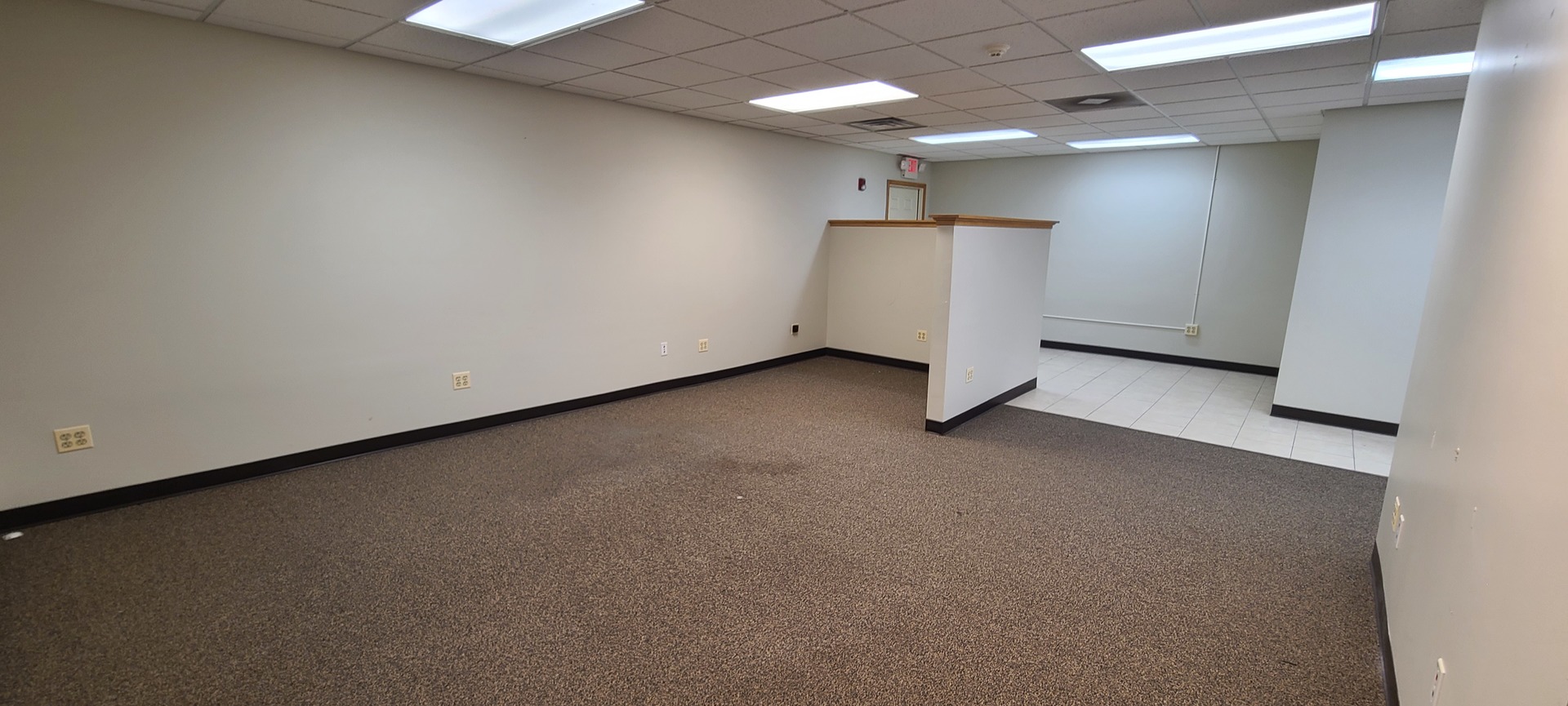19149 South Blackhawk Parkway Mokena, IL 60448 - Photo 9 of 12 wooden floor in an empty room
