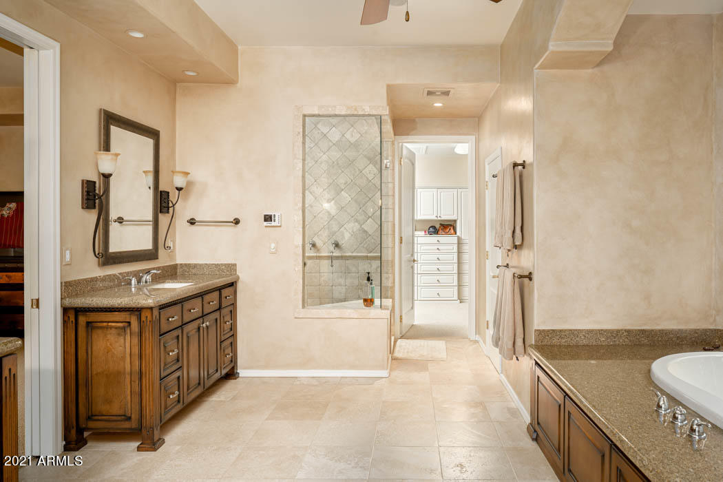 7475 East Jackrabbit Road Scottsdale, AZ 85250 - Photo 14 of 31 14 Master Bath