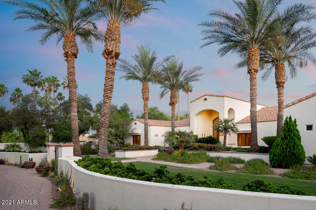 7475 East Jackrabbit Road Scottsdale, AZ 85250 - Photo 2 of 31 02 Front VIew