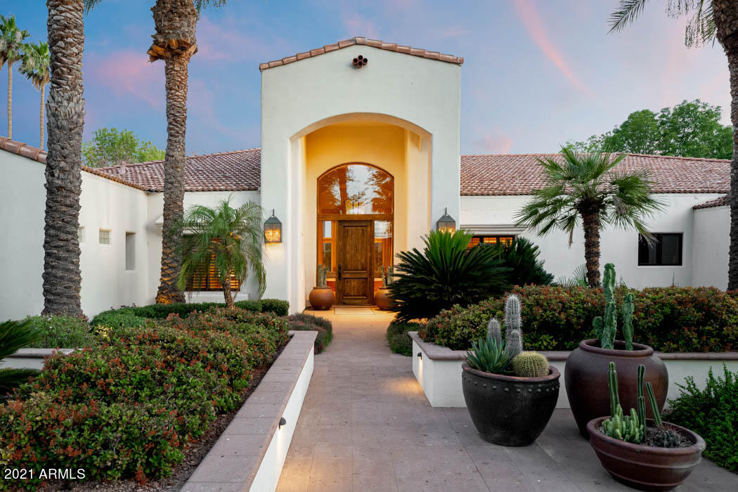 7475 East Jackrabbit Road Scottsdale, AZ 85250 - Photo 3 of 31 03 Front Entry