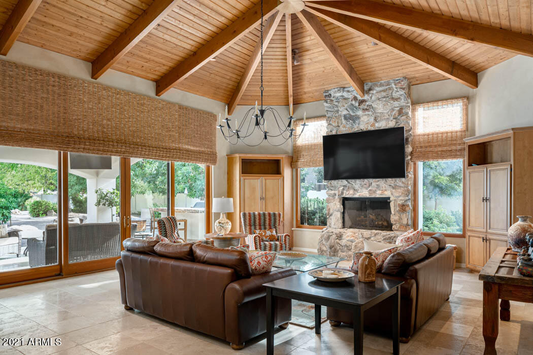 7475 East Jackrabbit Road Scottsdale, AZ 85250 - Photo 6 of 31 05 Great Room