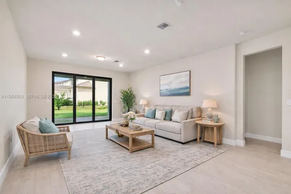 $4,000 | 8185 Tailshot Court, Lake Worth, FL 33467