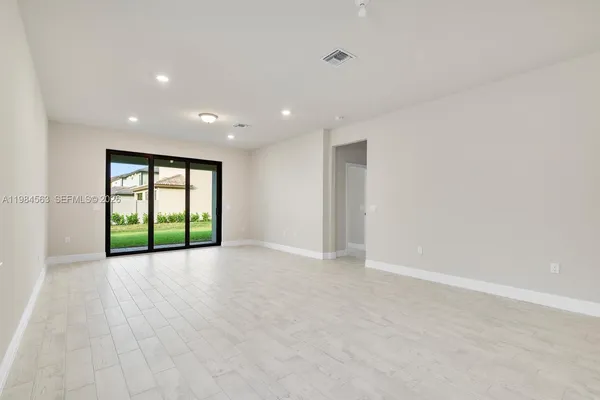 $4,000 | 8185 Tailshot Court, Lake Worth, FL 33467