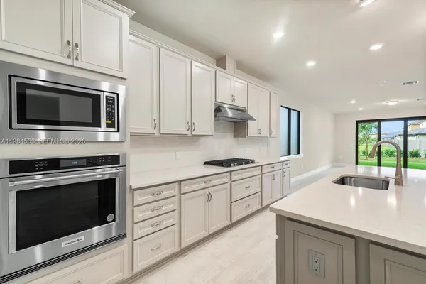 $4,000 | 8185 Tailshot Court, Lake Worth, FL 33467