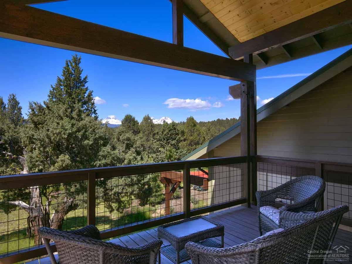 18560 Plainview Road Bend, OR 97703 - Photo 13 of 24 Additional Photo