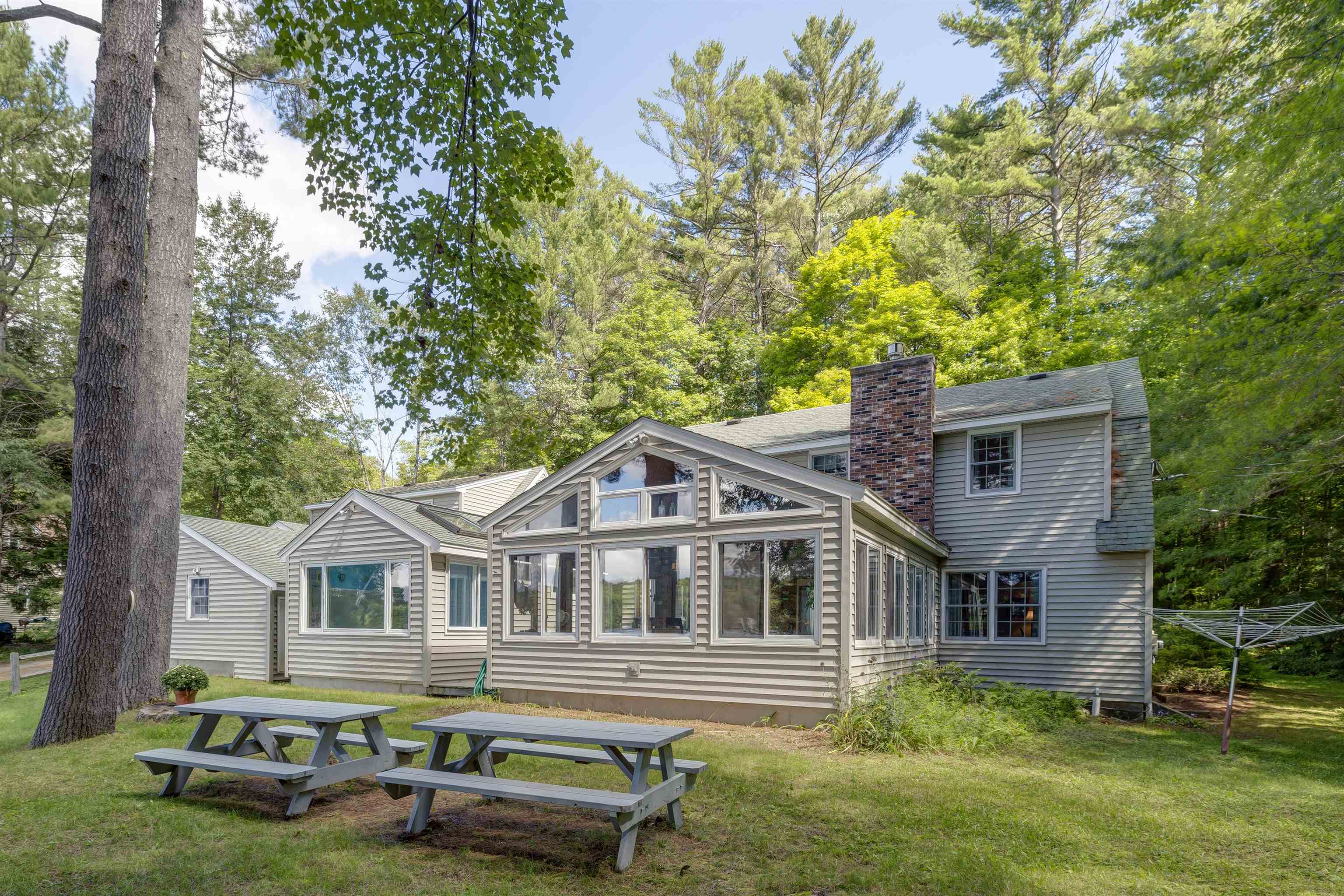 9 Northshore Road Sunapee, NH 03782 - Photo 4 of 32