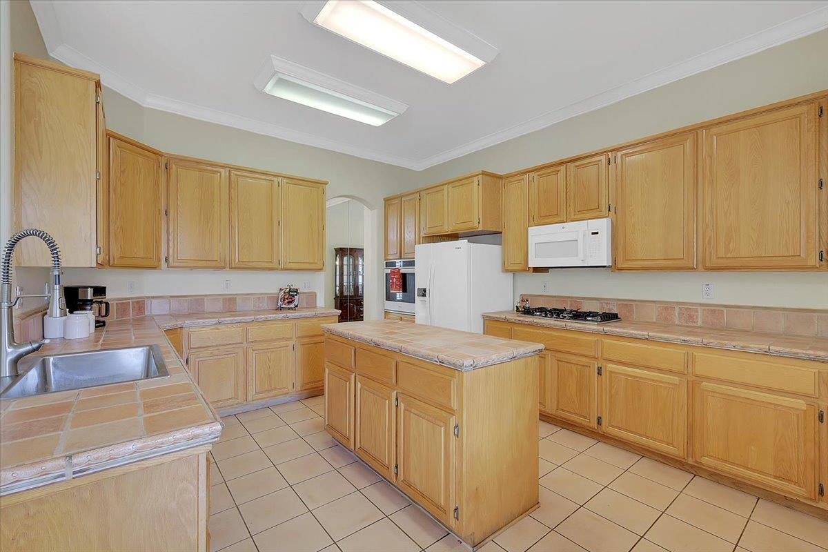 6004 Little Rock Road Rocklin, CA 95765 - Photo 9 of 41