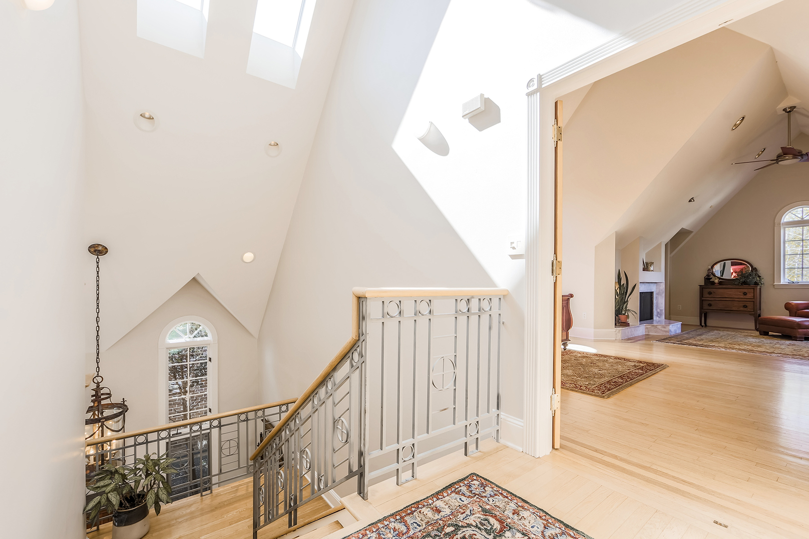 212 Stanley Avenue Park Ridge, IL 60068 - Photo 18 of 33 a view of a hallway view with staircase