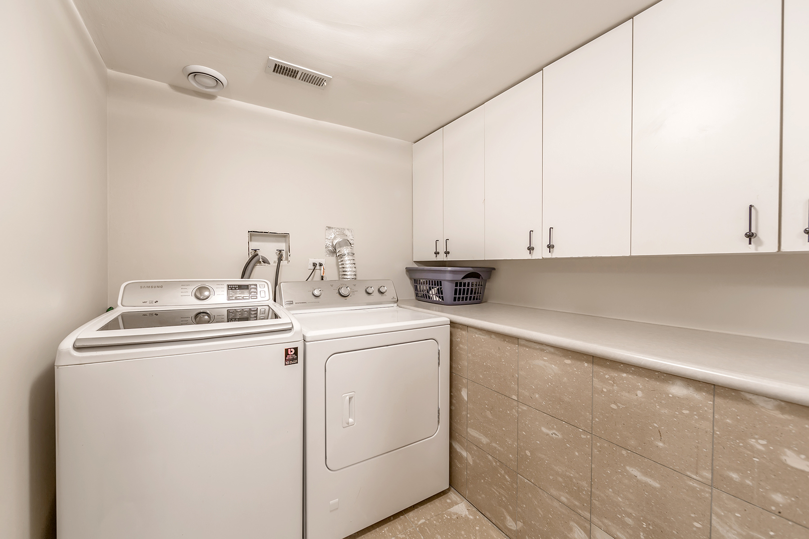 212 Stanley Avenue Park Ridge, IL 60068 - Photo 29 of 33 a utility room with dryer and washer