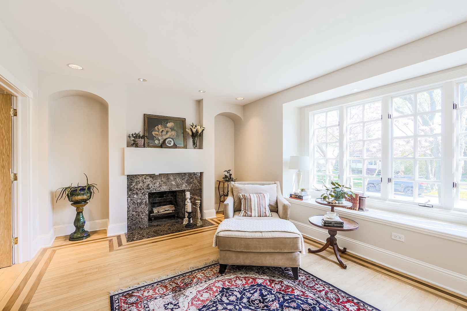 212 Stanley Avenue Park Ridge, IL 60068 - Photo 4 of 33 a living room with furniture and a fireplace