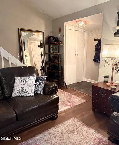 $335,000 | 109 Thimbleberry Road, Ballston Spa, NY 12020