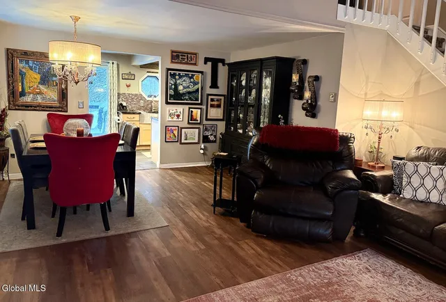 $335,000 | 109 Thimbleberry Road, Ballston Spa, NY 12020