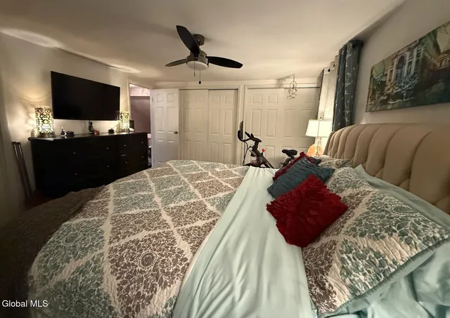 $335,000 | 109 Thimbleberry Road, Ballston Spa, NY 12020