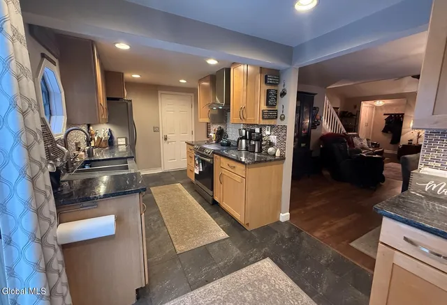 $335,000 | 109 Thimbleberry Road, Ballston Spa, NY 12020