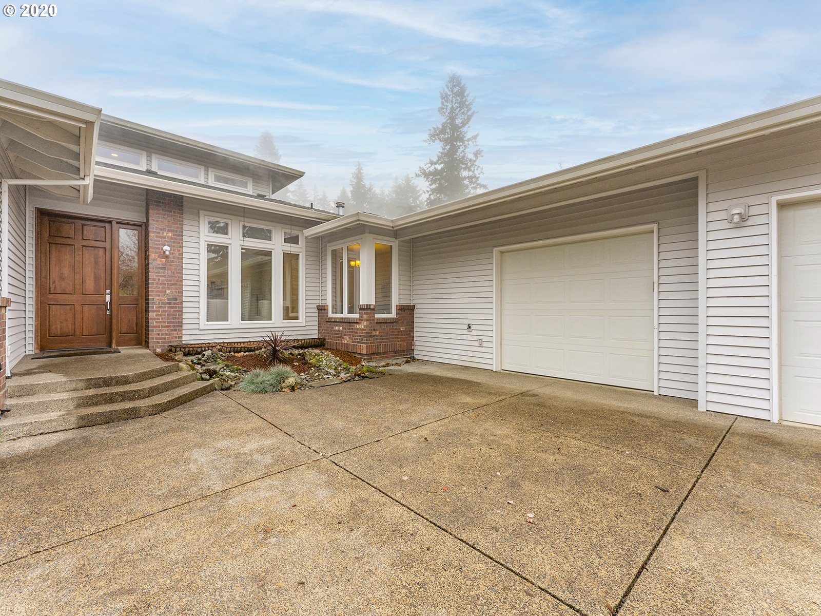 11732 Northwest Laidlaw Road Portland, OR 97229 - Photo 2 of 32 Gallery Image 2