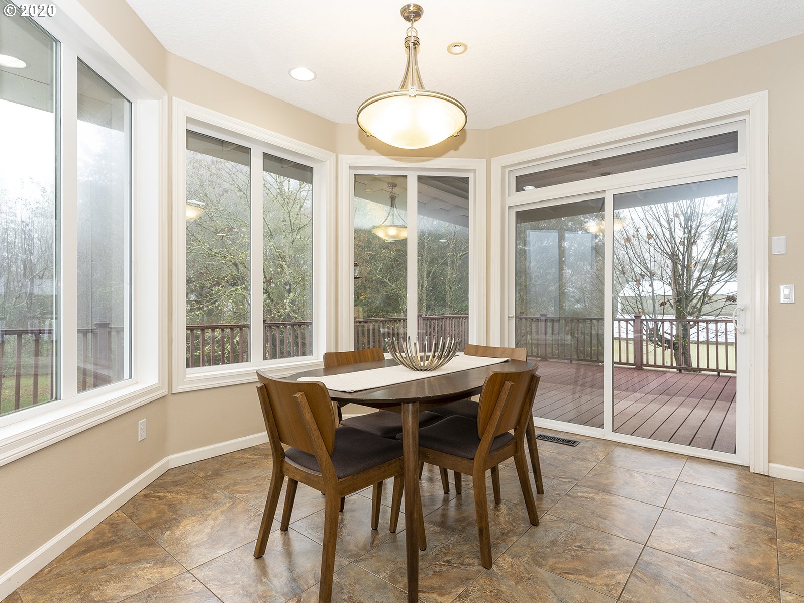 11732 Northwest Laidlaw Road Portland, OR 97229 - Photo 11 of 32 Gallery Image 11