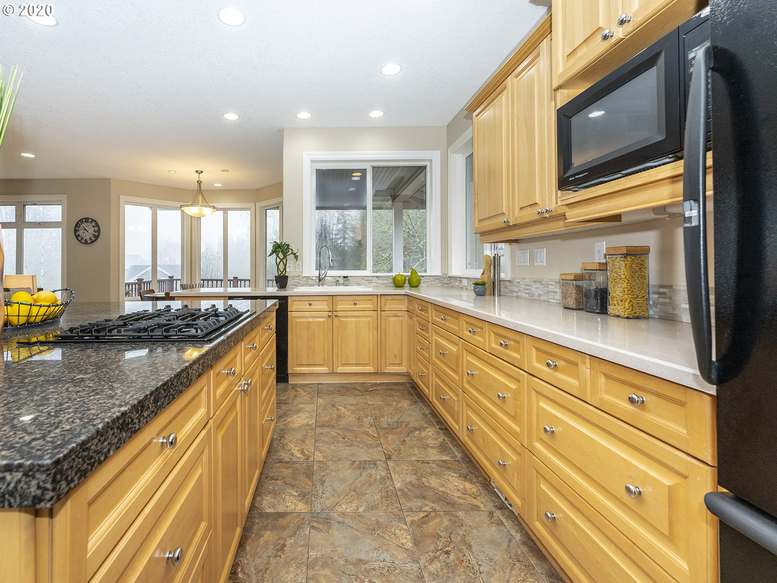 11732 Northwest Laidlaw Road Portland, OR 97229 - Photo 14 of 32 Gallery Image 14