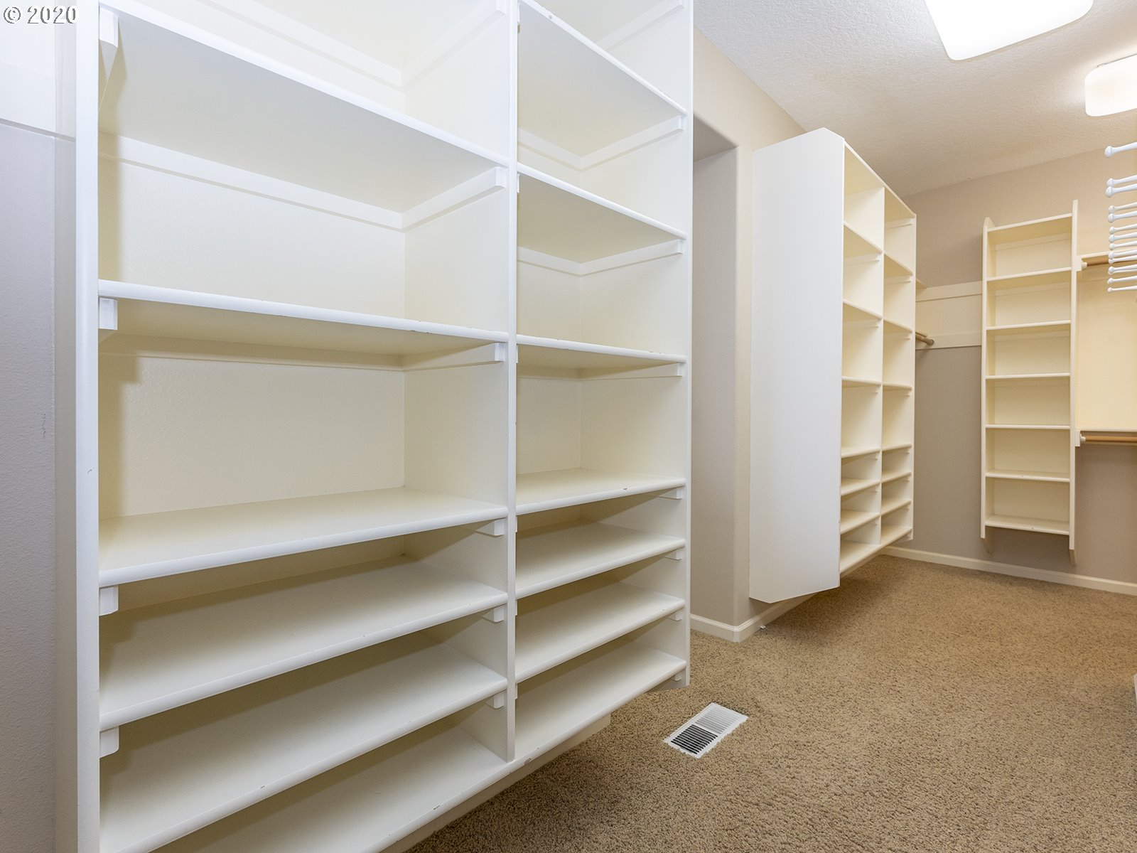 11732 Northwest Laidlaw Road Portland, OR 97229 - Photo 22 of 32 Gallery Image 22