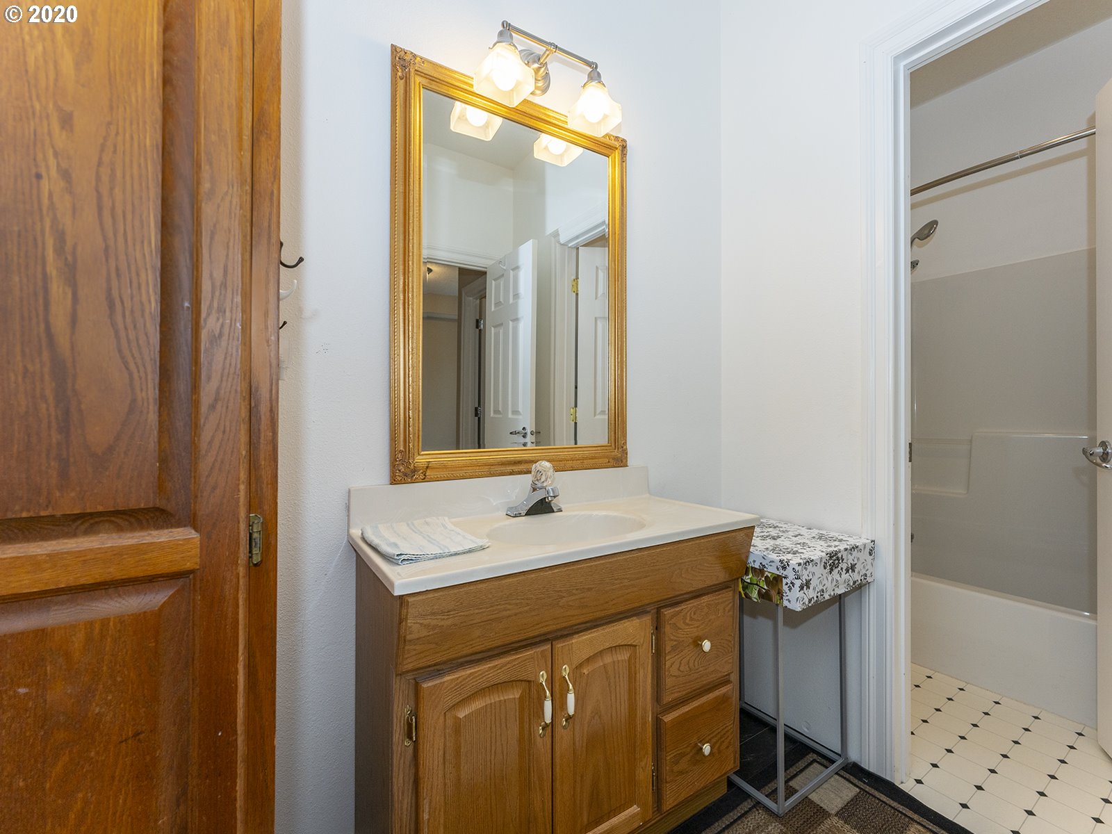 11732 Northwest Laidlaw Road Portland, OR 97229 - Photo 26 of 32 Gallery Image 26