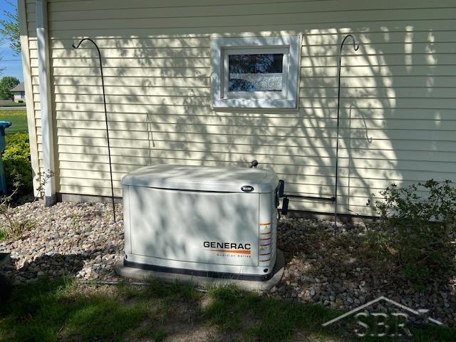 3707 11 Mile Road Auburn, MI 48611 - Photo 11 of 32 50078443-10.JPG