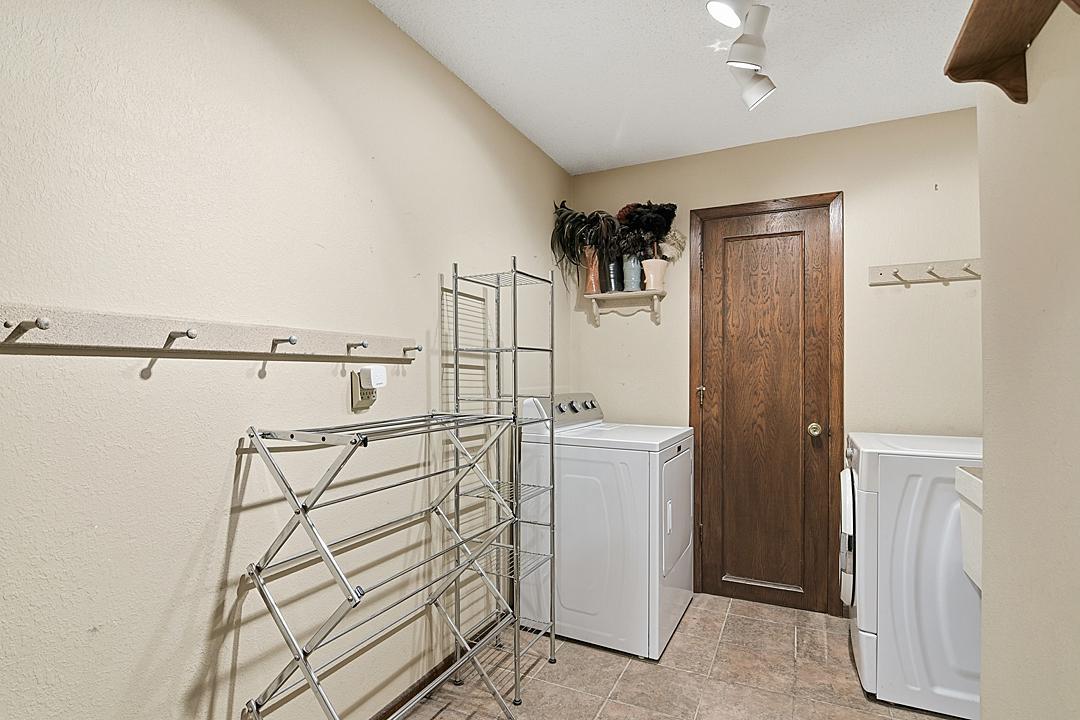 1773 Wildwood Road St. Cloud, MN 56303 - Photo 13 of 34