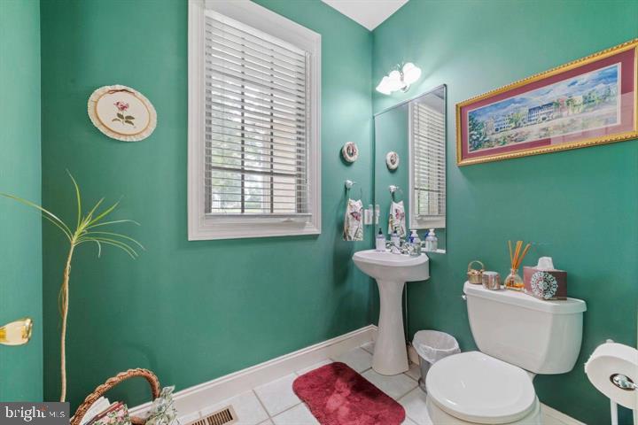 608 Ellis Road Havertown, PA 19083 - Photo 17 of 33