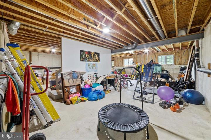 608 Ellis Road Havertown, PA 19083 - Photo 29 of 33