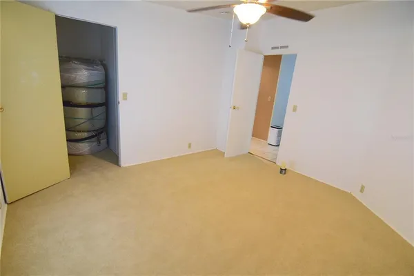 an empty room with a empty space