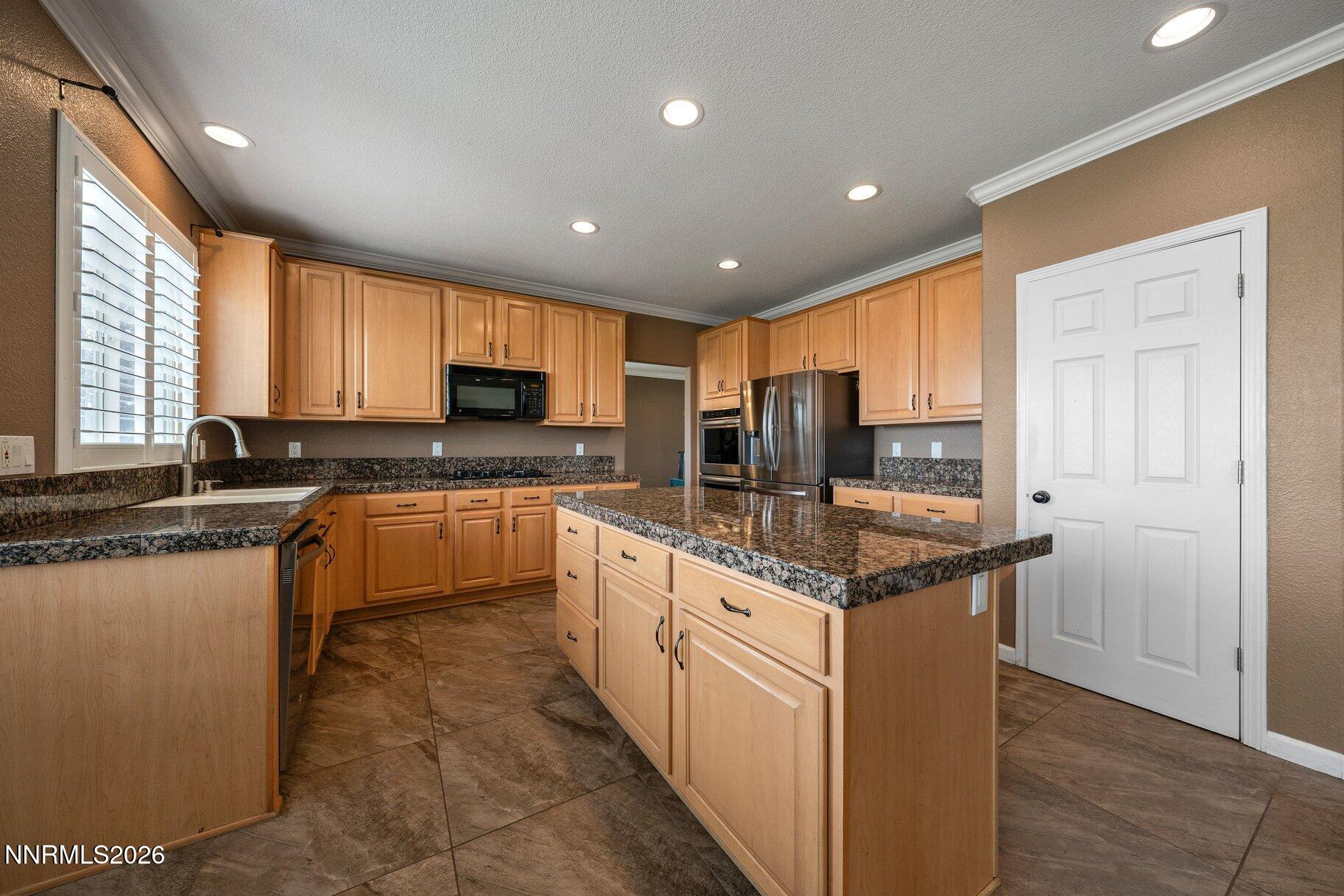 4620 Edmonton Drive Reno, NV 89511 - Photo 12 of 32 012_38-print-4620_edmonton-18_502