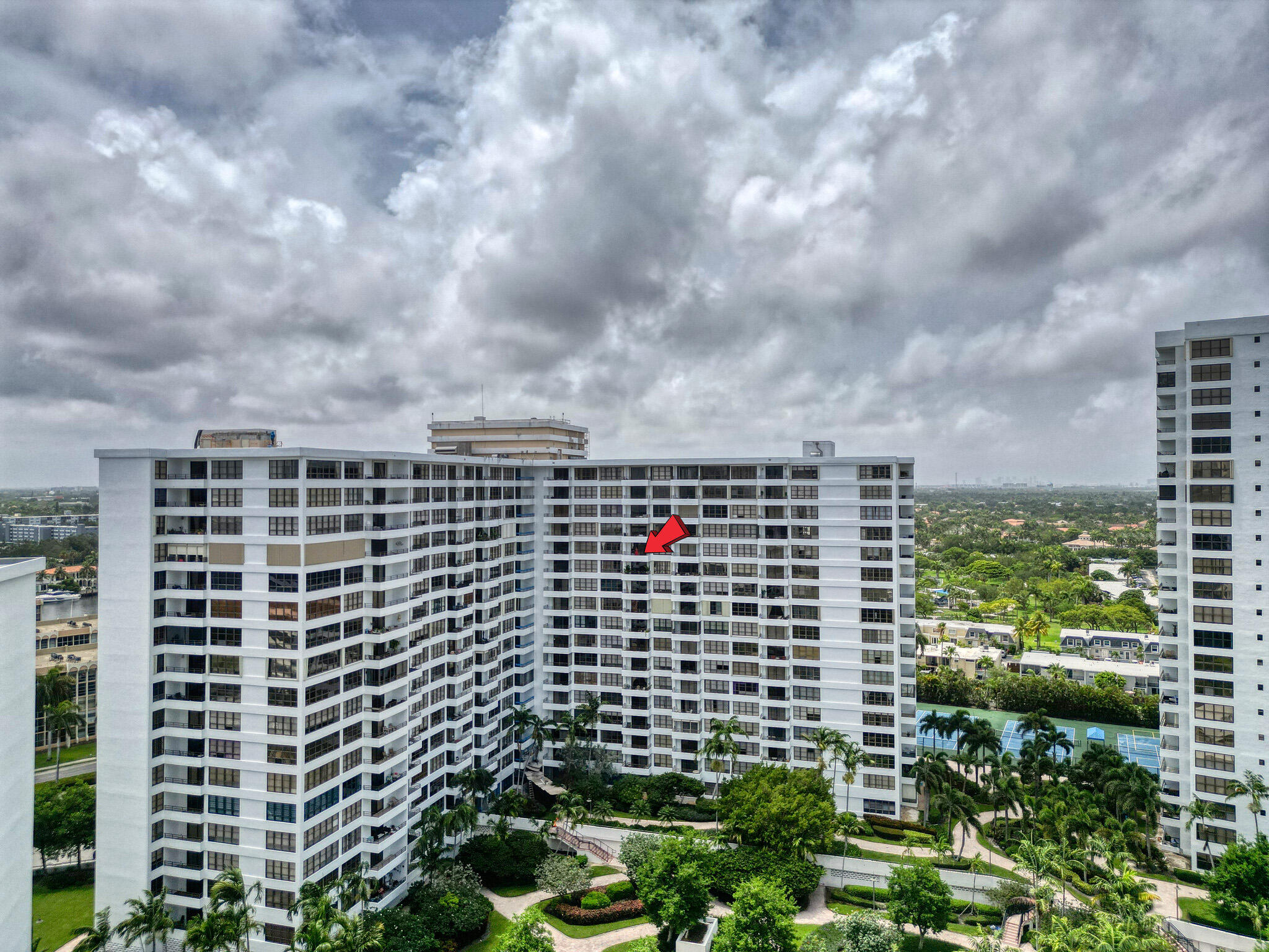 600 Three Islands Boulevard, Unit 1418 Hallandale Beach, FL 33009 - Photo 2 of 37 1 Aerials (6)