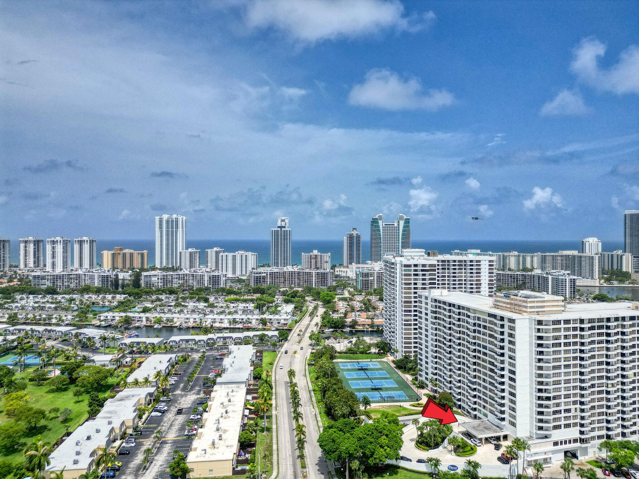 600 Three Islands Boulevard, Unit 1418 Hallandale Beach, FL 33009 - Photo 37 of 37 17 Aerial View