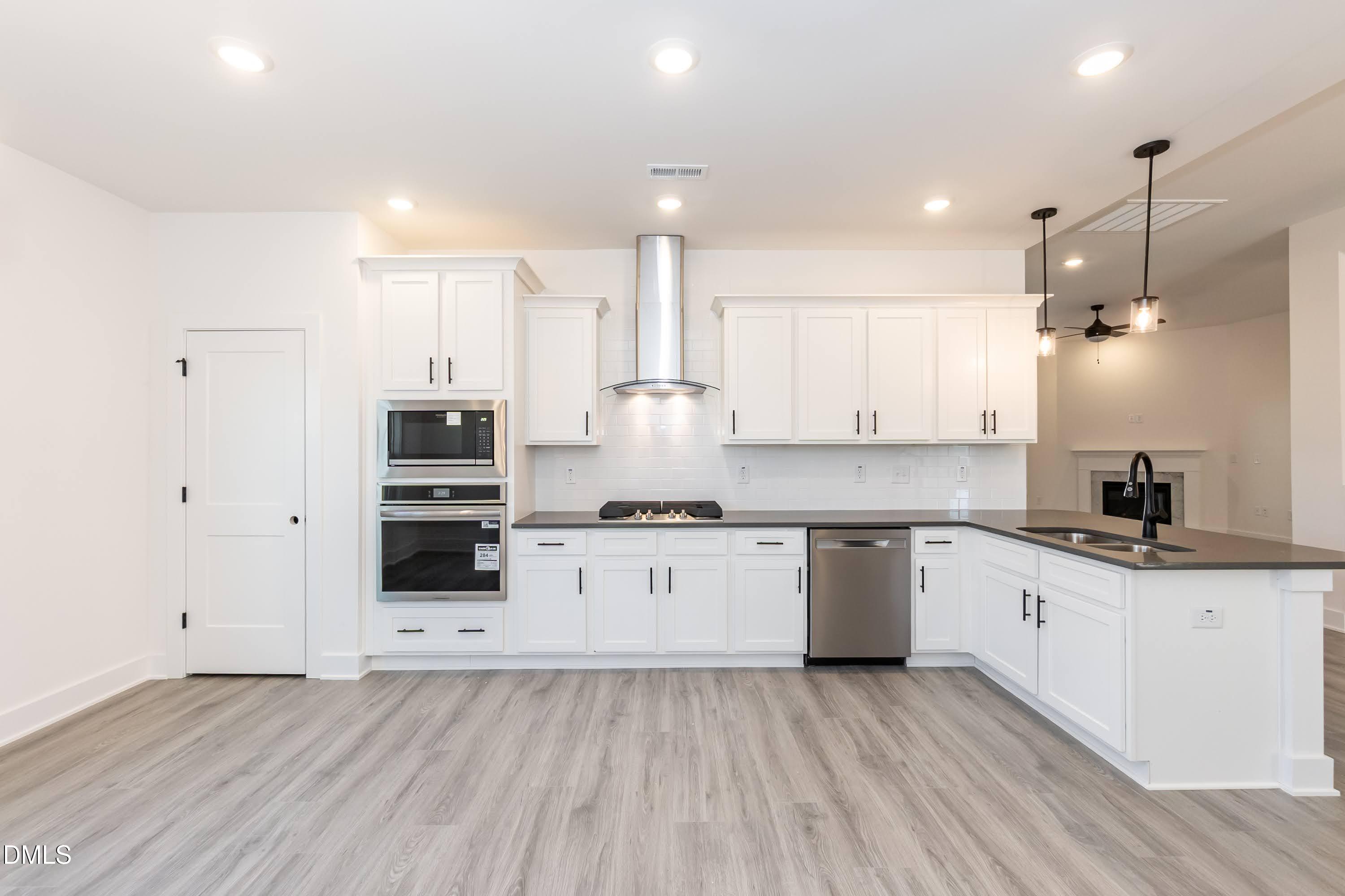 41 South Faircox Way, Unit 137 Garner, NC 27529 - Photo 6 of 44 Kitchen 03