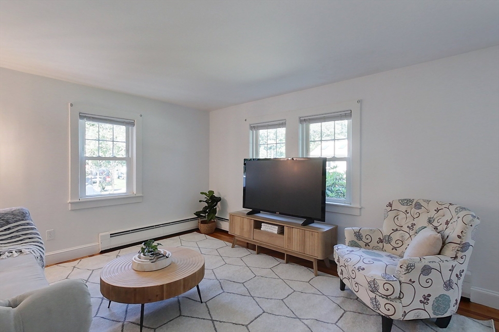 16 Rangeway Road North Billerica, MA 01862 - Photo 8 of 36