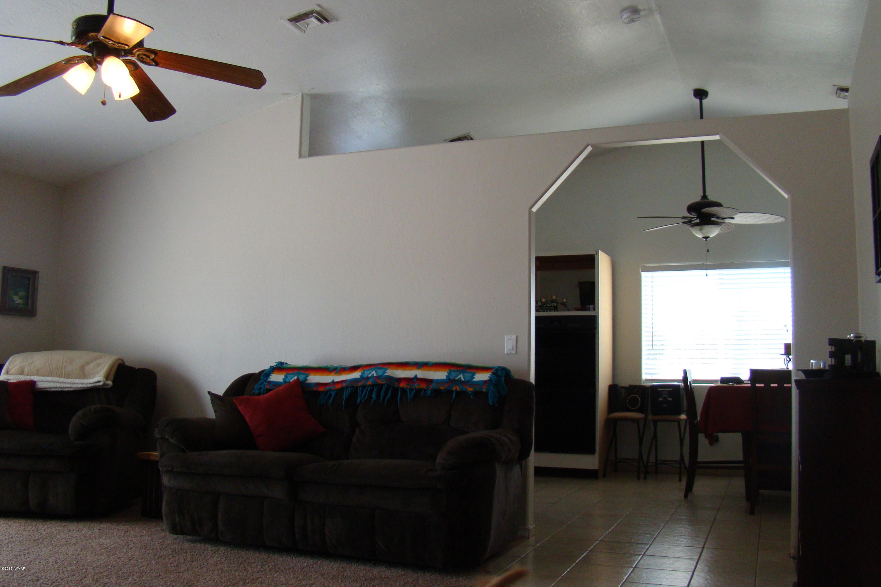 1097 Burton Road Show Low, AZ 85901 - Photo 3 of 17 Gallery Image 3