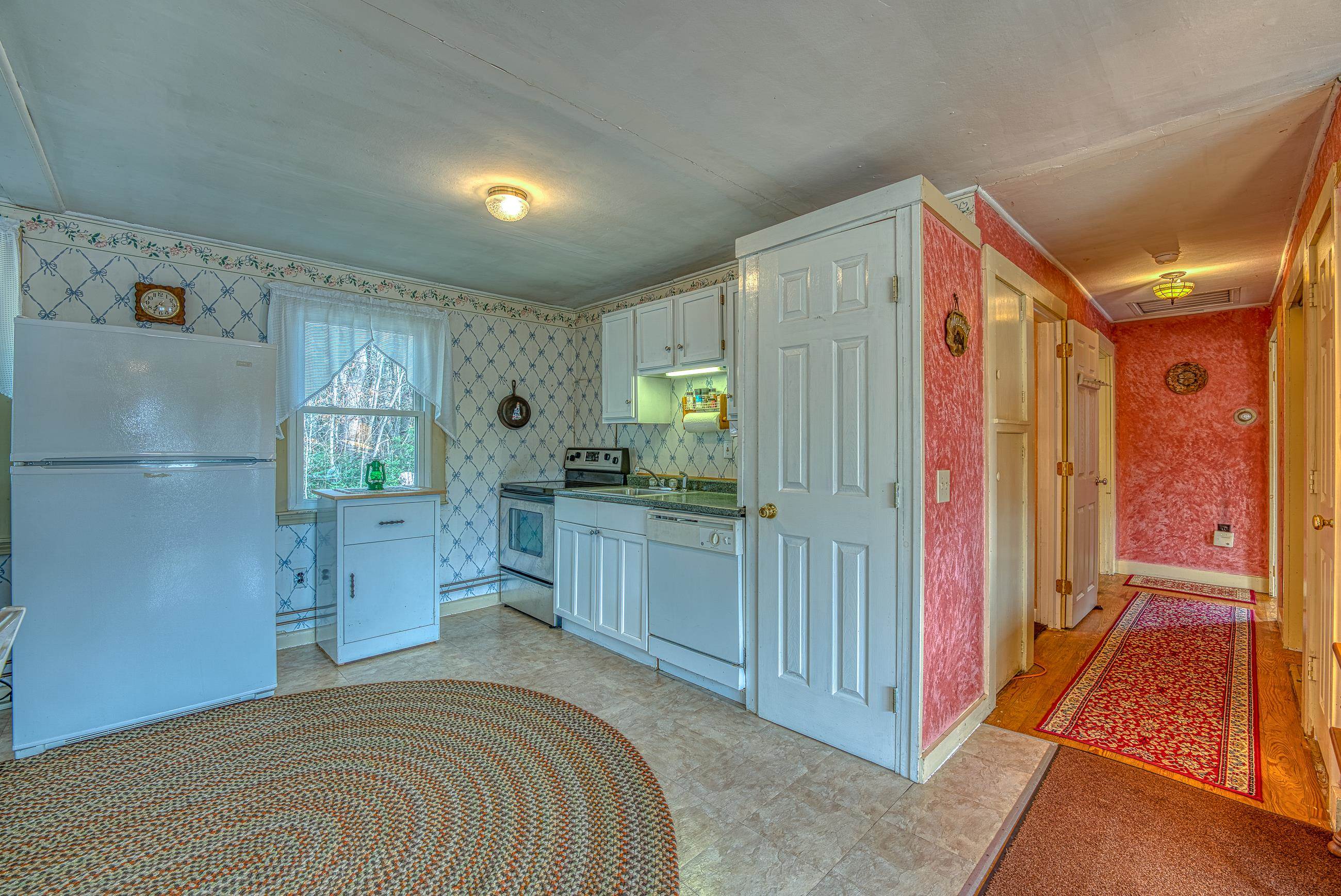 417 West Shore Road Bristol, NH 03222 - Photo 10 of 40