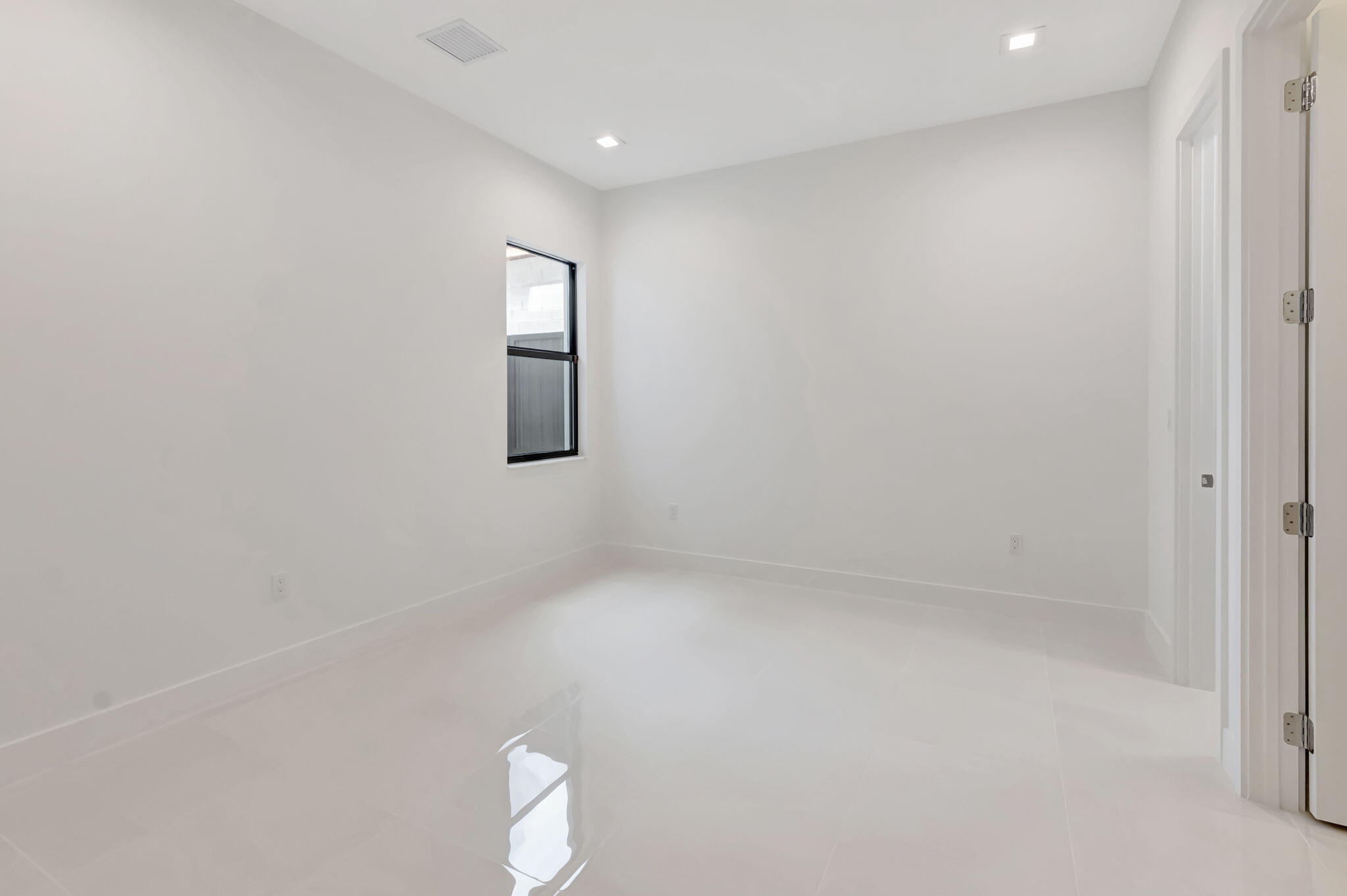 9436 Riverside Pk Drive Boca Raton, FL 33434 - Photo 26 of 60 29-web-or-mls-DSC_3029