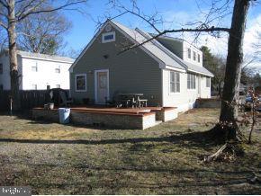 18 Lloyd Road Toms River, NJ 08753 - Photo 2 of 12 Gallery Image 2