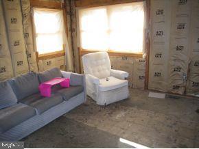 18 Lloyd Road Toms River, NJ 08753 - Photo 11 of 12 Gallery Image 11