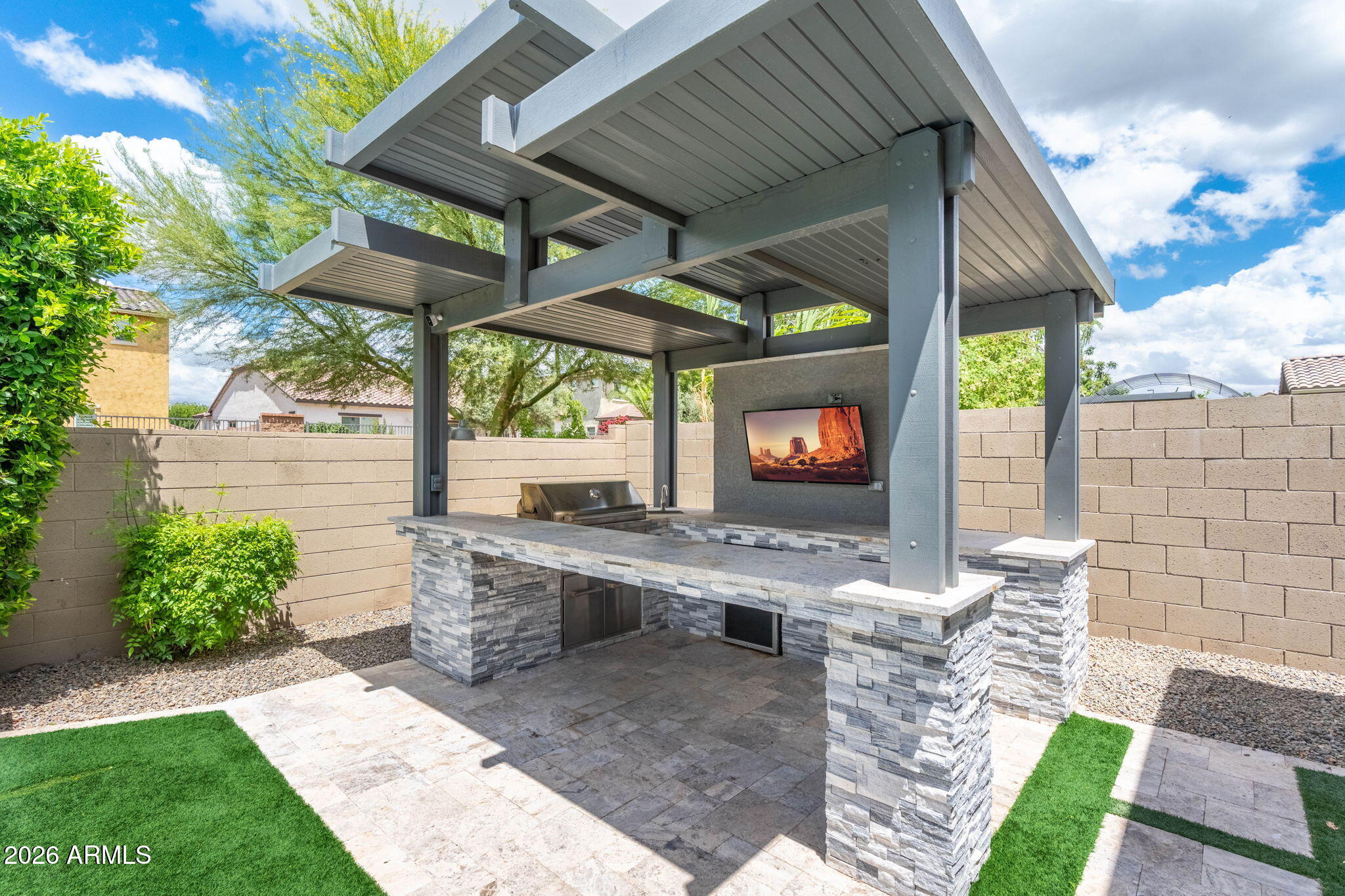 1130 East Kensington Road Gilbert, AZ 85297 - Photo 12 of 115 59-web-or-mls-DSC08078-HDR-Edit