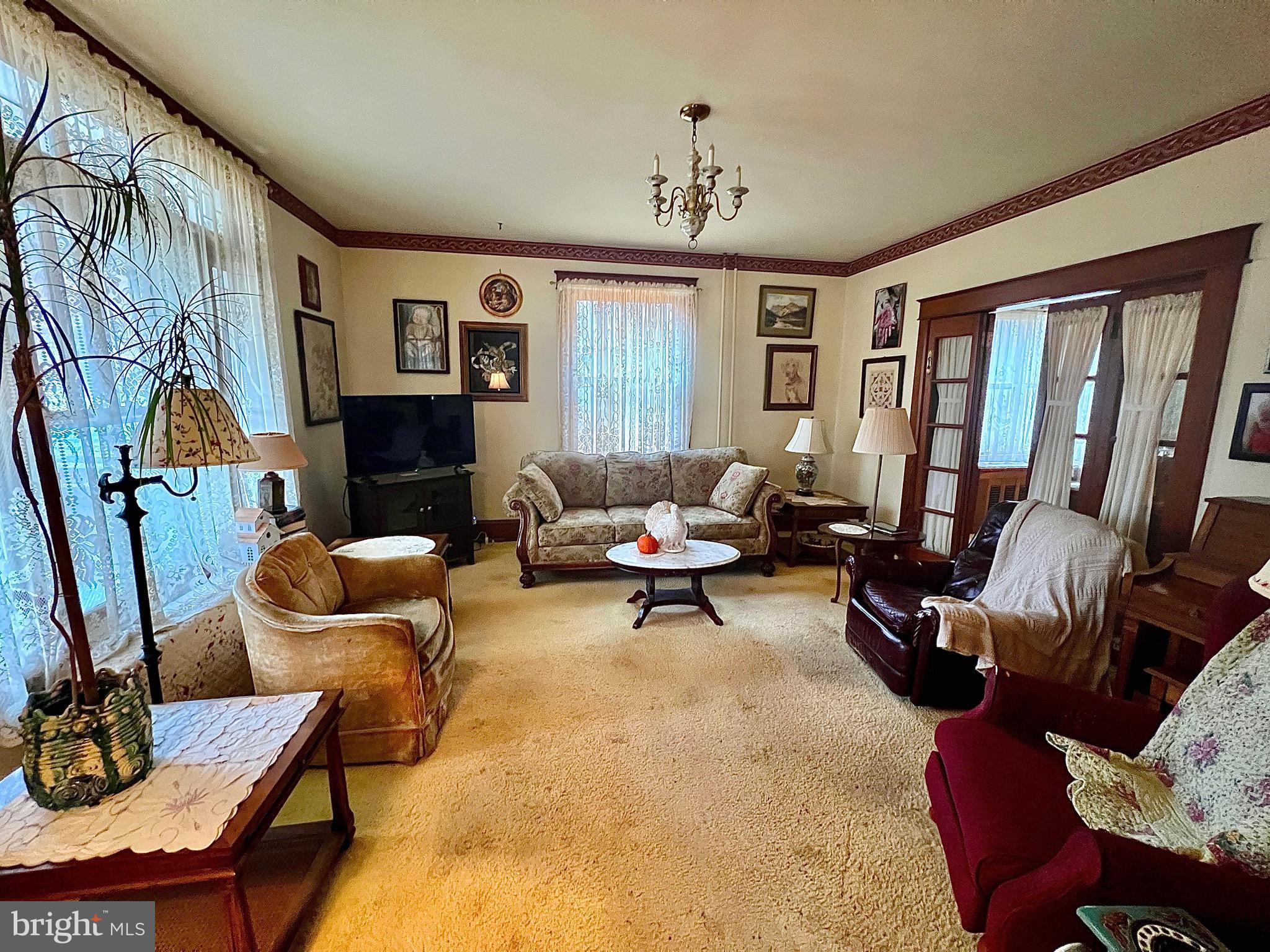992 Fountain Street Ashland, PA 17921 - Photo 6 of 46 a living room with furniture and a flat screen tv