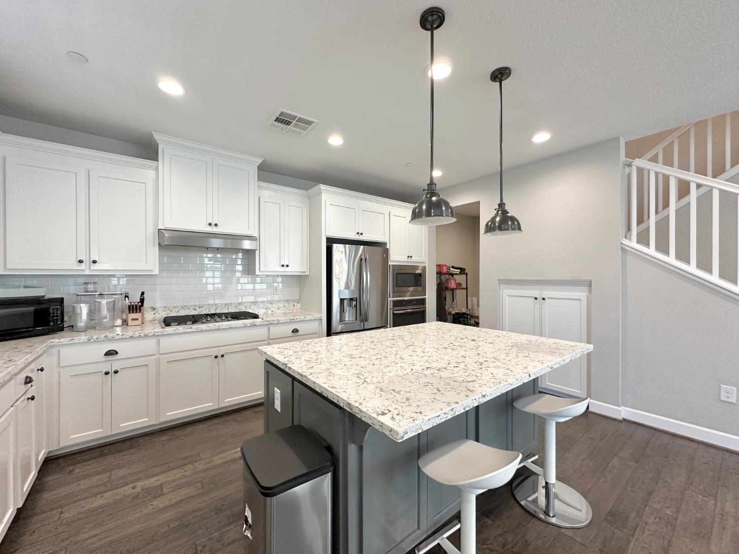 1952 Cannery Loop Davis, CA 95616 - Photo 4 of 32