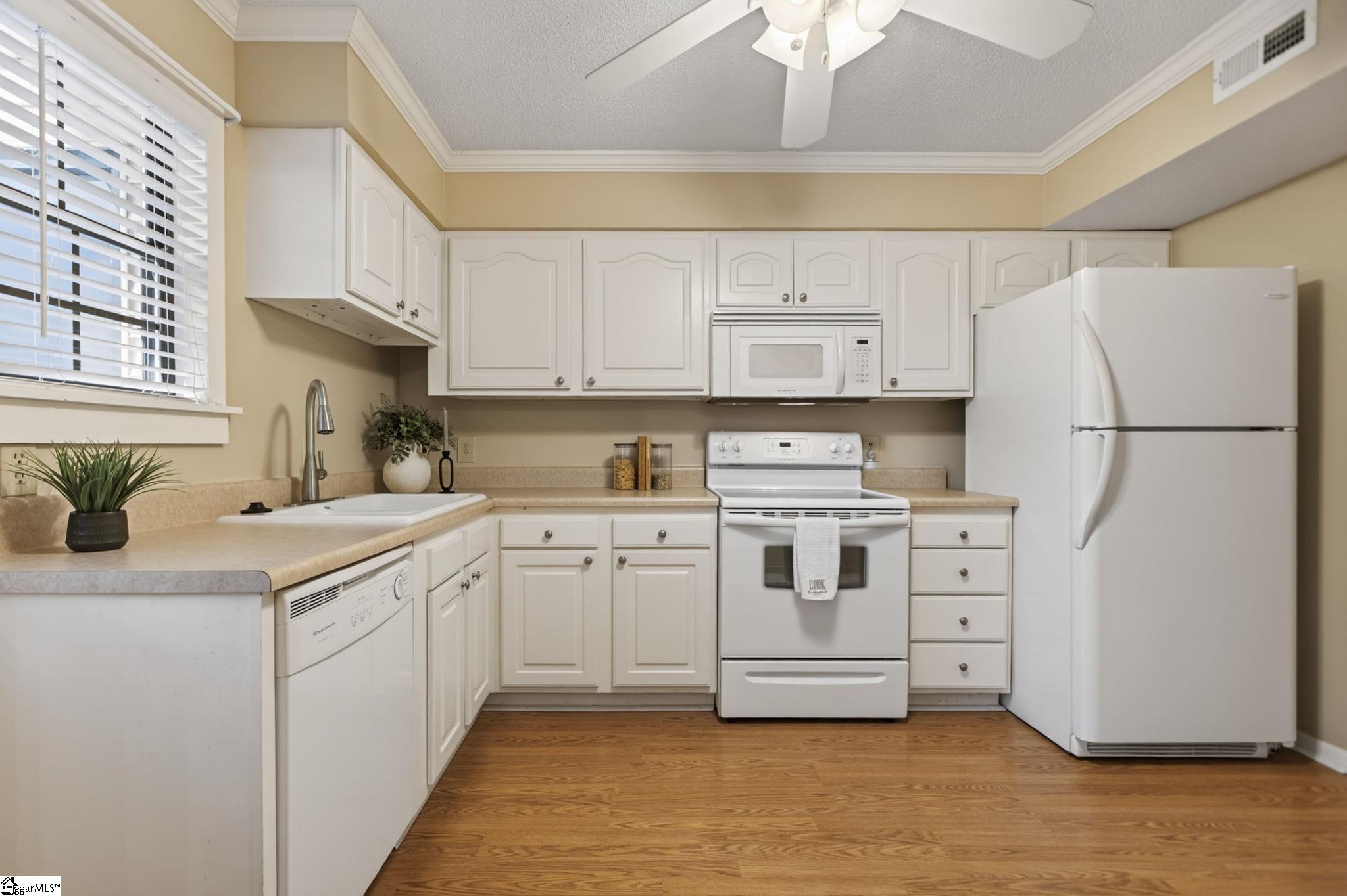 812 Reid School Road, Unit 53 Taylors, SC 29687 - Photo 15 of 29