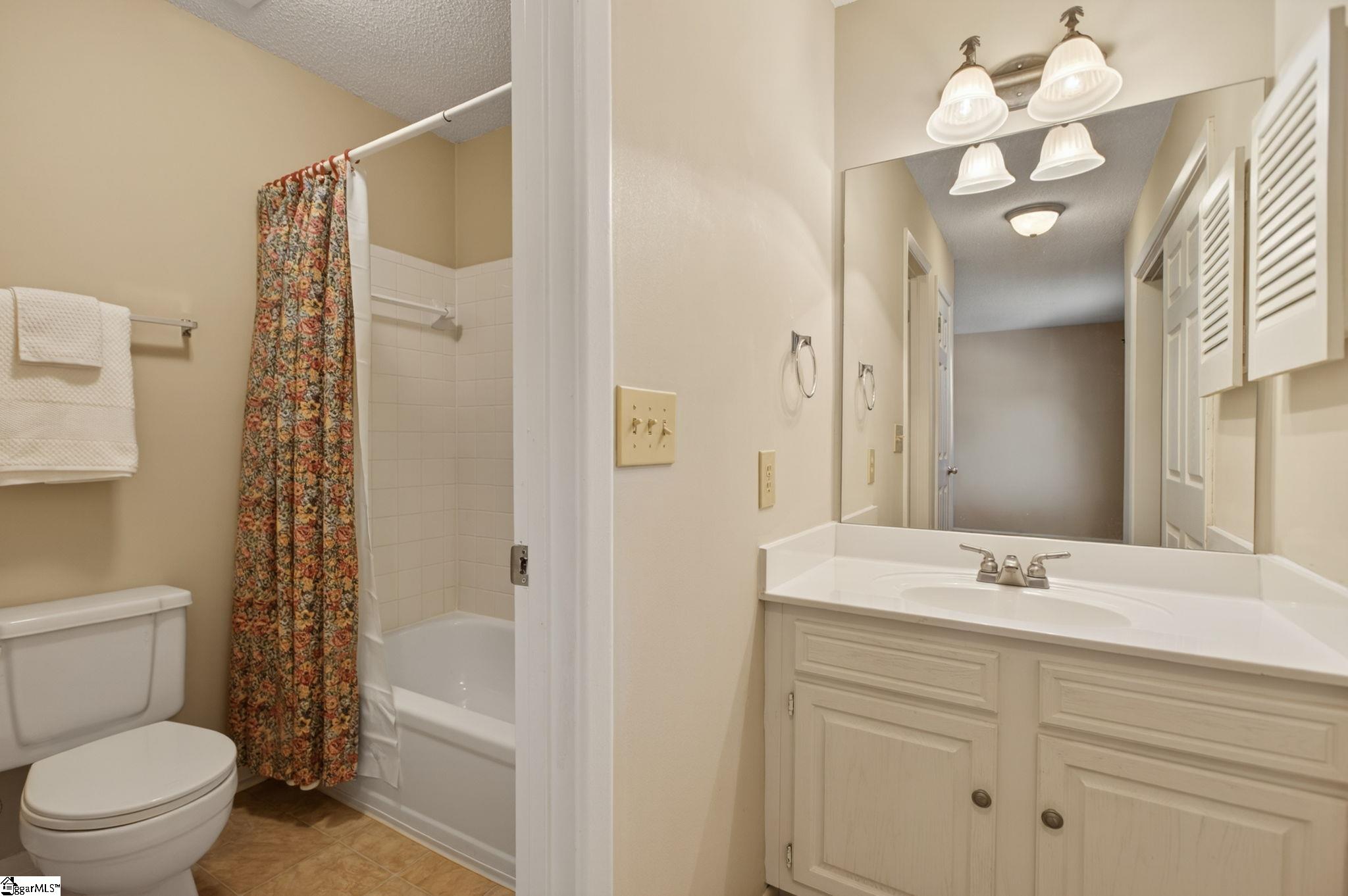 812 Reid School Road, Unit 53 Taylors, SC 29687 - Photo 26 of 29
